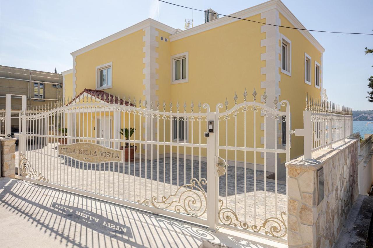 Villa Bella Vista Am Meer Trogir Eksteriør billede